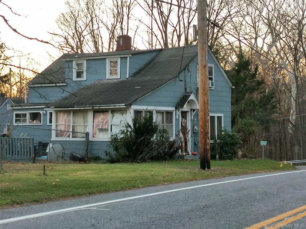 1 Staples Lane, New Windsor, NY 12553