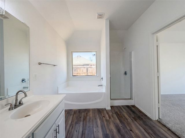 1608 Wickham Drive, Burleson, TX 76028