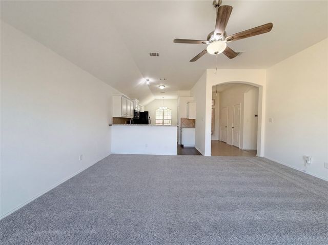 1608 Wickham Drive, Burleson, TX 76028