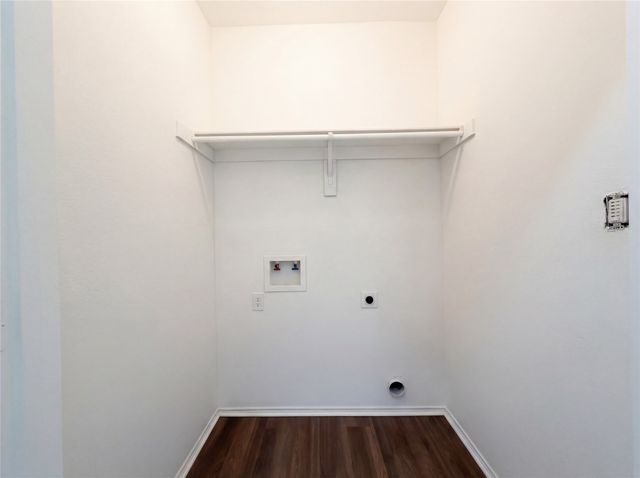 1608 Wickham Drive, Burleson, TX 76028