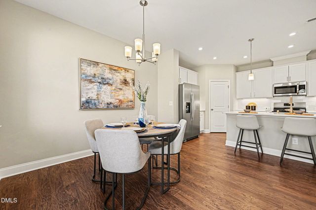 132 Deardom Way, Chapel Hill, NC 27516