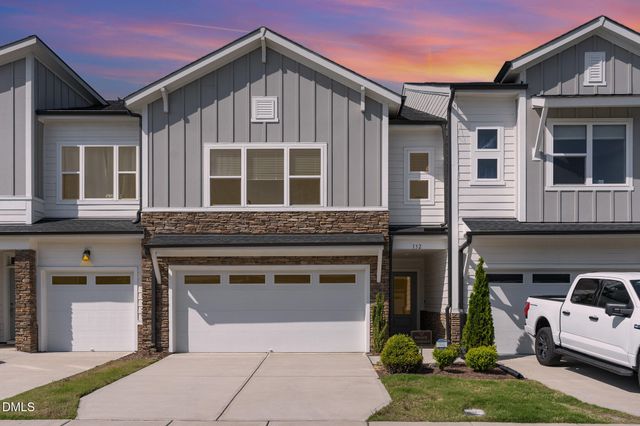 132 Deardom Way, Chapel Hill, NC 27516