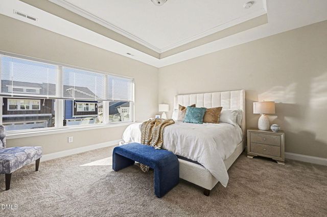 132 Deardom Way, Chapel Hill, NC 27516