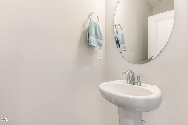 132 Deardom Way, Chapel Hill, NC 27516