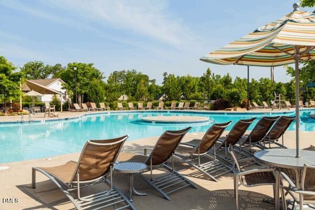 132 Deardom Way, Chapel Hill, NC 27516