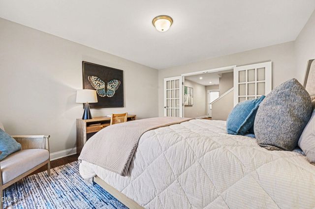 132 Deardom Way, Chapel Hill, NC 27516