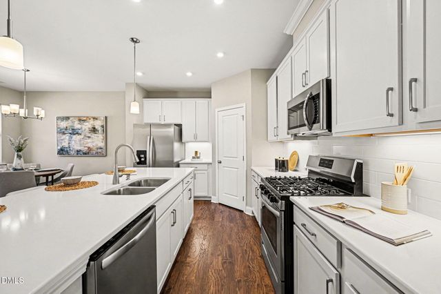 132 Deardom Way, Chapel Hill, NC 27516