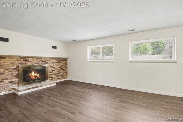 39158 Roland Drive, Sterling Heights, MI 48310