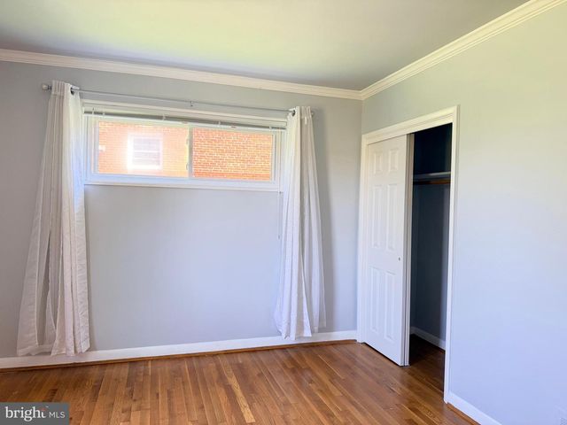 6 E AYLESBURY, Lutherville Timonium, MD 21093
