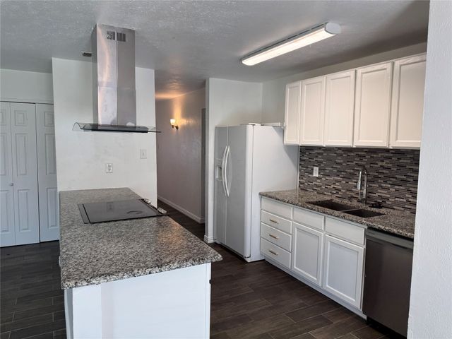 4945 Wampler Drive, The Colony, TX 75056