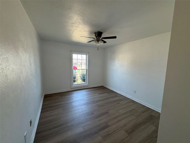 4945 Wampler Drive, The Colony, TX 75056