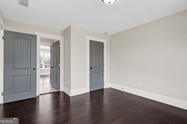 1080 Eastview Road NE, Conyers, GA 30012