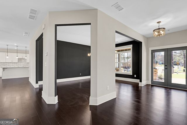 1080 Eastview Road NE, Conyers, GA 30012