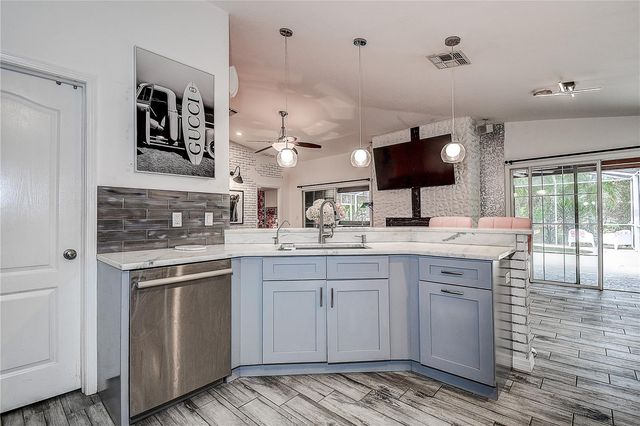9641 FULTON AVENUE, Hudson, FL 34667