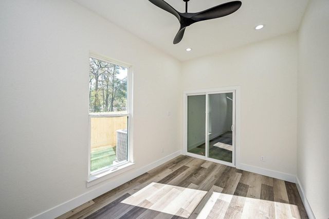 21614 Lee Road, Humble, TX 77338