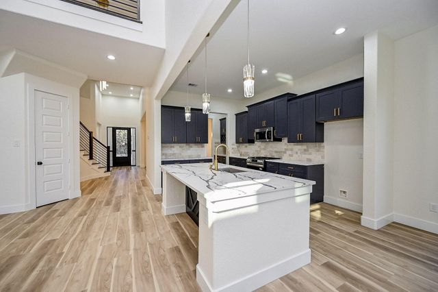 21614 Lee Road, Humble, TX 77338