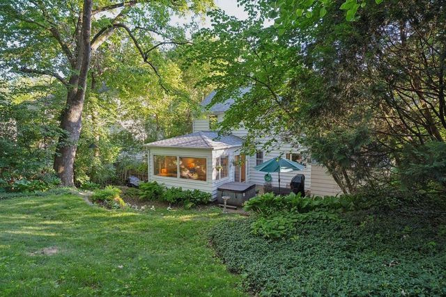 1111 Amherst Drive, Madison, WI 53705