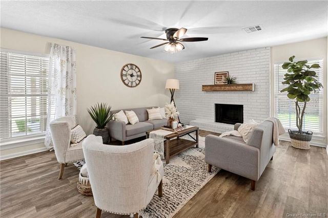 1728 Myrtle Street, Westlake, LA 70669