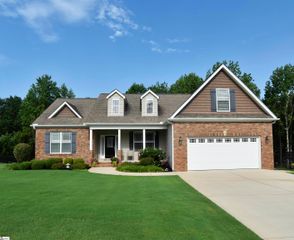 1 Chasie Lane, Greer, SC 29651