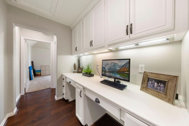 22 Marin Creek Place, Spring, TX 77389