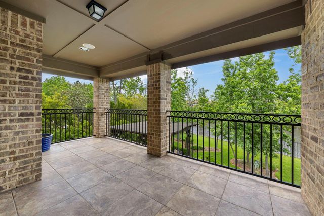 22 Marin Creek Place, Spring, TX 77389