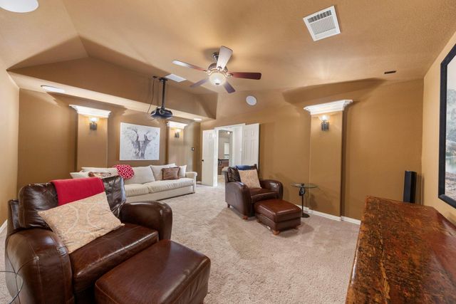 22 Marin Creek Place, Spring, TX 77389
