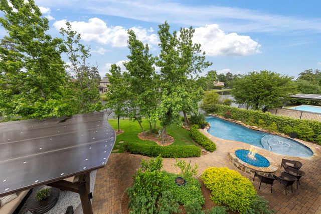 22 Marin Creek Place, Spring, TX 77389