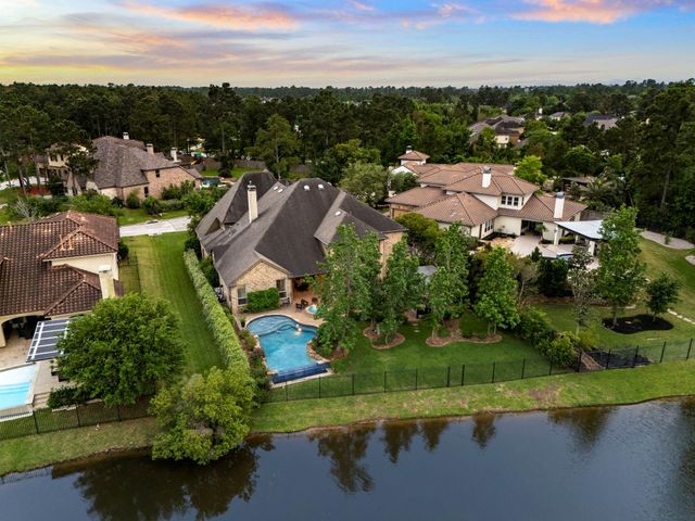22 Marin Creek Place, Spring, TX 77389
