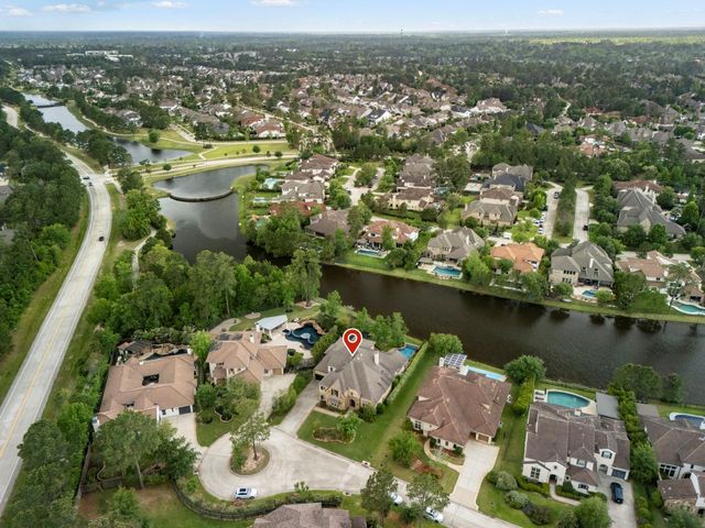 22 Marin Creek Place, Spring, TX 77389