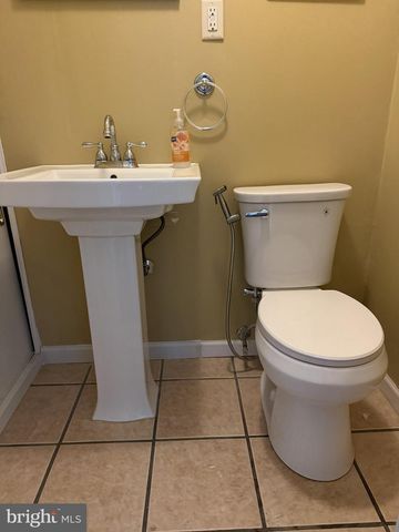 635 LUKENS AVE, Upper Darby, PA 19082