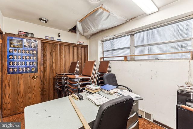 1453 EDGMONT AVE, Chester, PA 19013