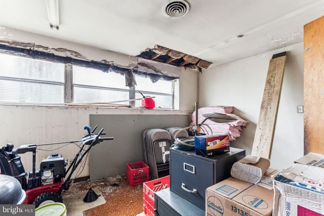 1453 EDGMONT AVE, Chester, PA 19013