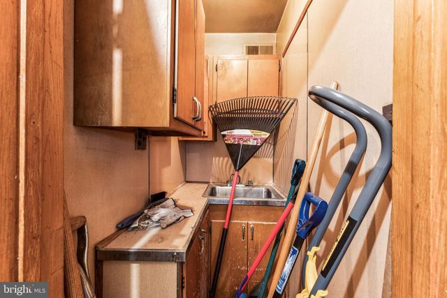 1453 EDGMONT AVE, Chester, PA 19013