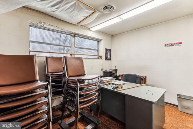 1453 EDGMONT AVE, Chester, PA 19013