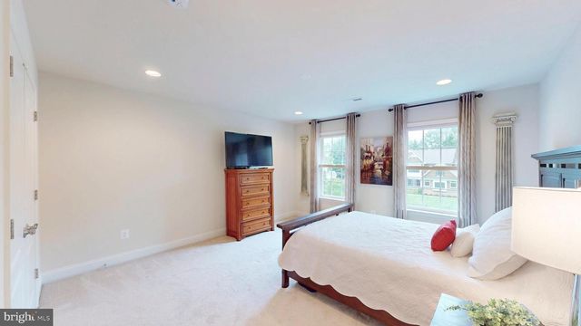 9813 SUNRISE RD, Vienna, VA 22181