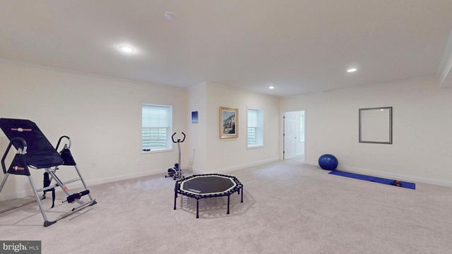 9813 SUNRISE RD, Vienna, VA 22181