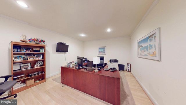 9813 SUNRISE RD, Vienna, VA 22181