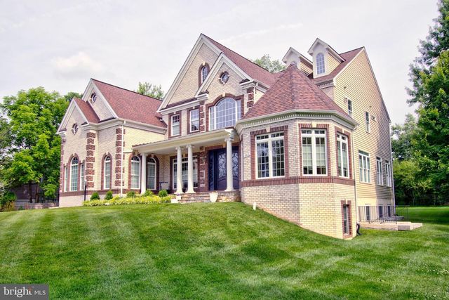 9813 SUNRISE RD, Vienna, VA 22181