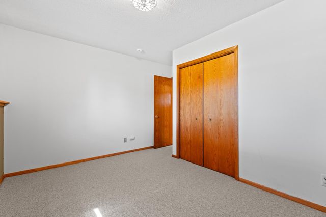 170 6th Lane NE, Oronoco, MN 55960