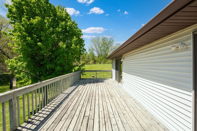 170 6th Lane NE, Oronoco, MN 55960