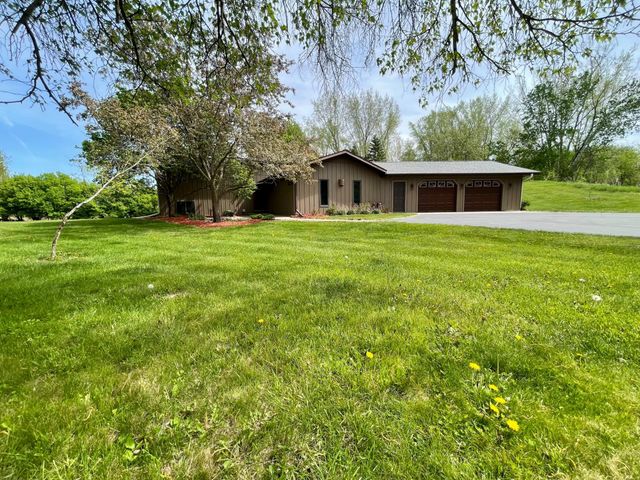 170 6th Lane NE, Oronoco, MN 55960