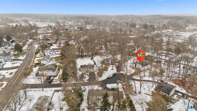 7 Dogwood Court, Branford, CT 06405