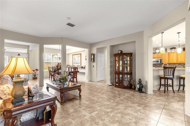 9687 SE 137TH STREET ROAD, Summerfield, FL 34491