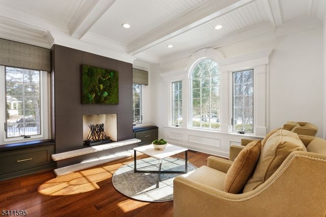 6 Stonehedge Ct, Warren Twp., NJ 07059