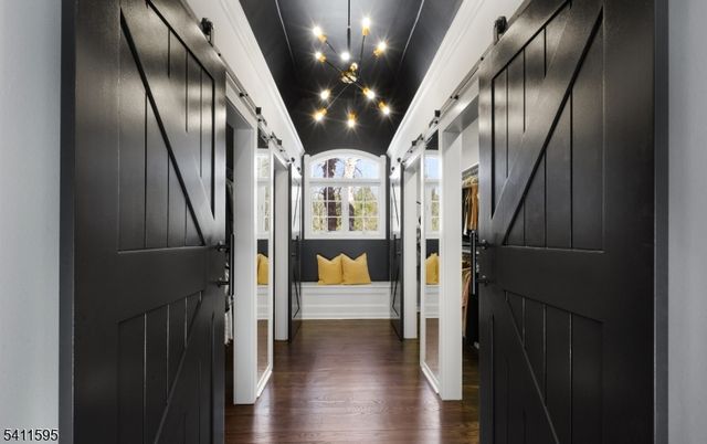 6 Stonehedge Ct, Warren Twp., NJ 07059