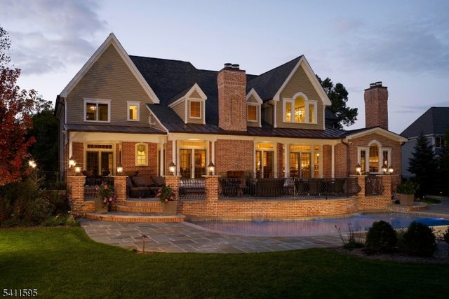 6 Stonehedge Ct, Warren Twp., NJ 07059