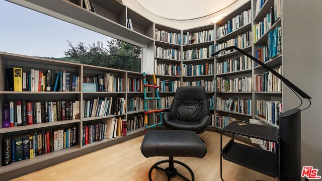 13044 Sky Valley Road, Los Angeles, CA 90049