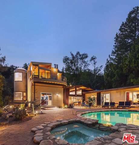 13044 Sky Valley Road, Los Angeles, CA 90049