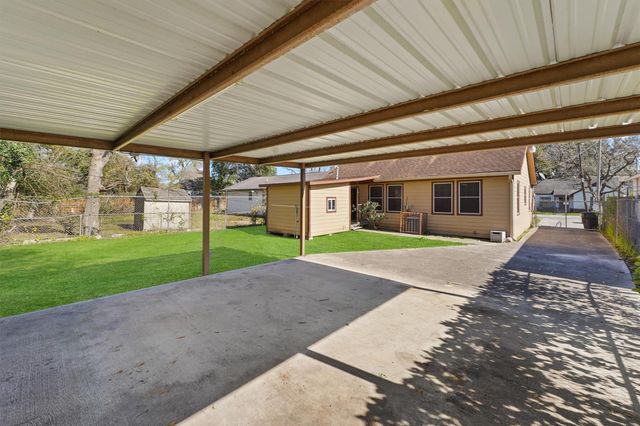 7128 Foster Street, Houston, TX 77021