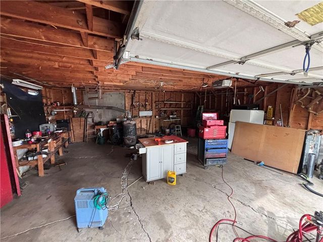 200 S 3rd Street, Arma, KS 66712